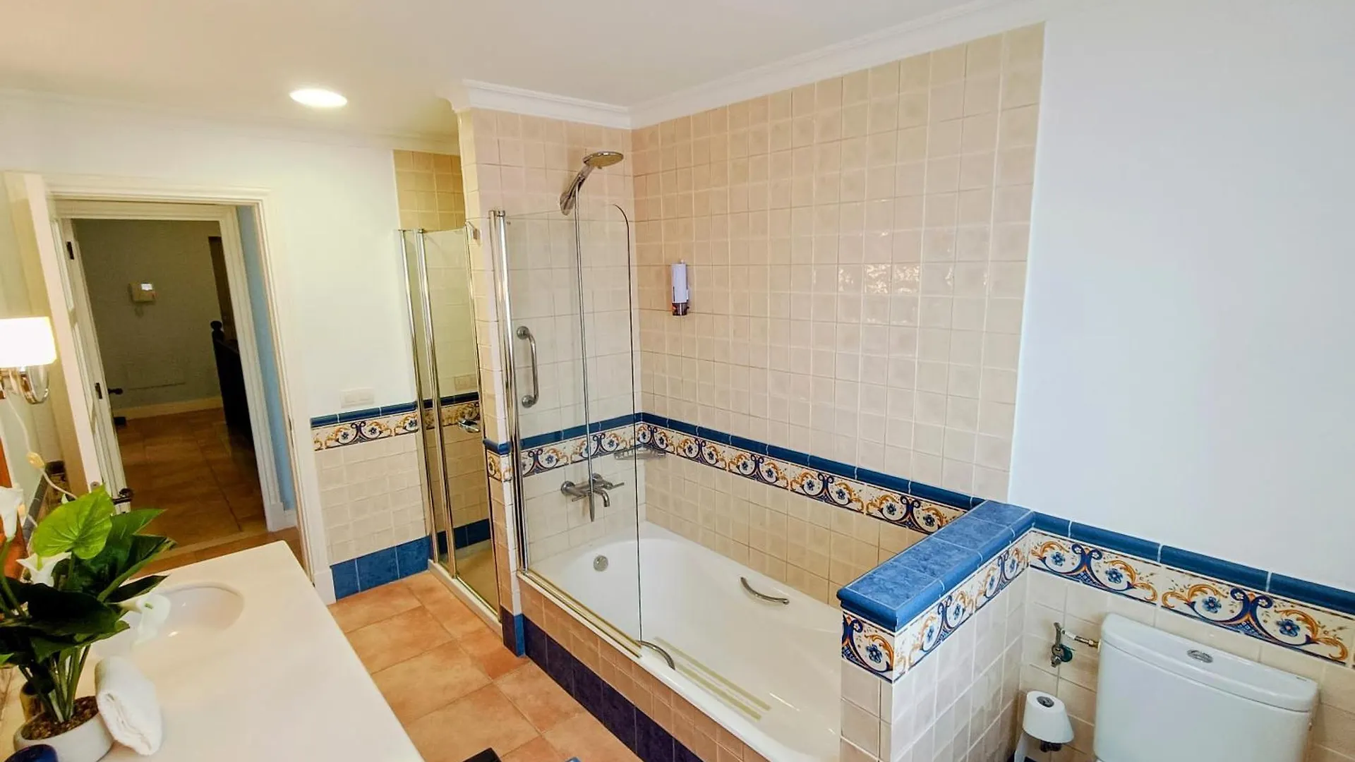Arguineguin Magnificent 5-Star Very Large Luxury Villa Sea View Jacuzzi And Heated Pool ספרד