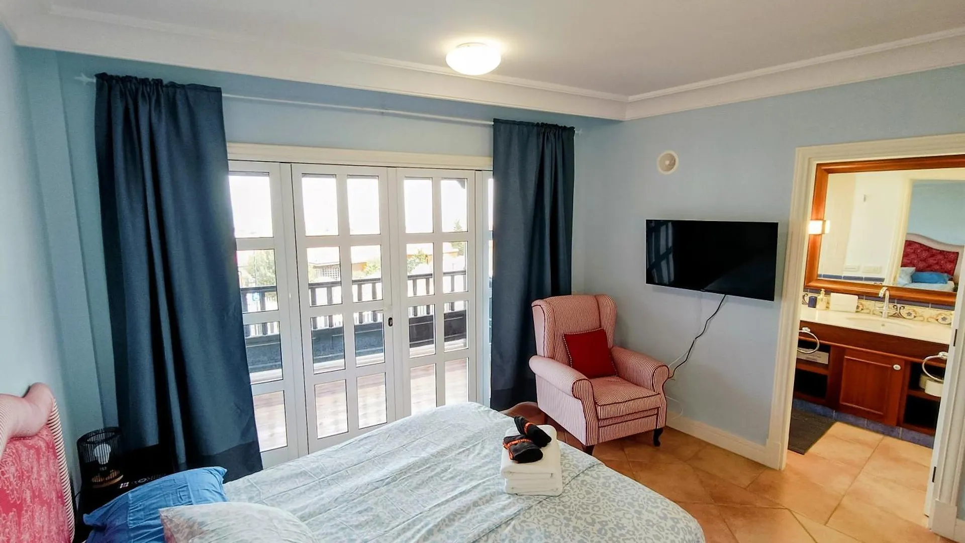 Arguineguin Magnificent 5-Star Very Large Luxury Villa Sea View Jacuzzi And Heated Pool