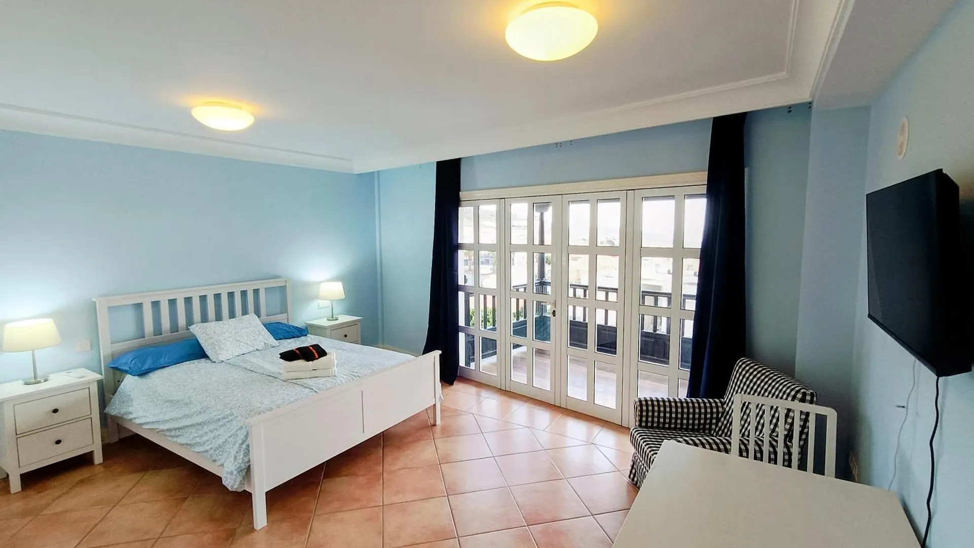 Arguineguin Magnificent 5-Star Very Large Luxury Villa Sea View Jacuzzi And Heated Pool ספרד