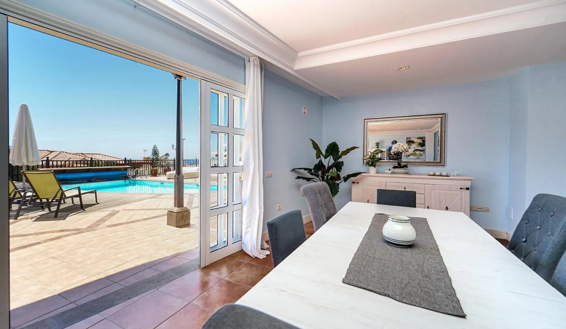 Magnificent 5-Star Very Large Luxury Villa Sea View Jacuzzi And Heated Pool Arguineguin