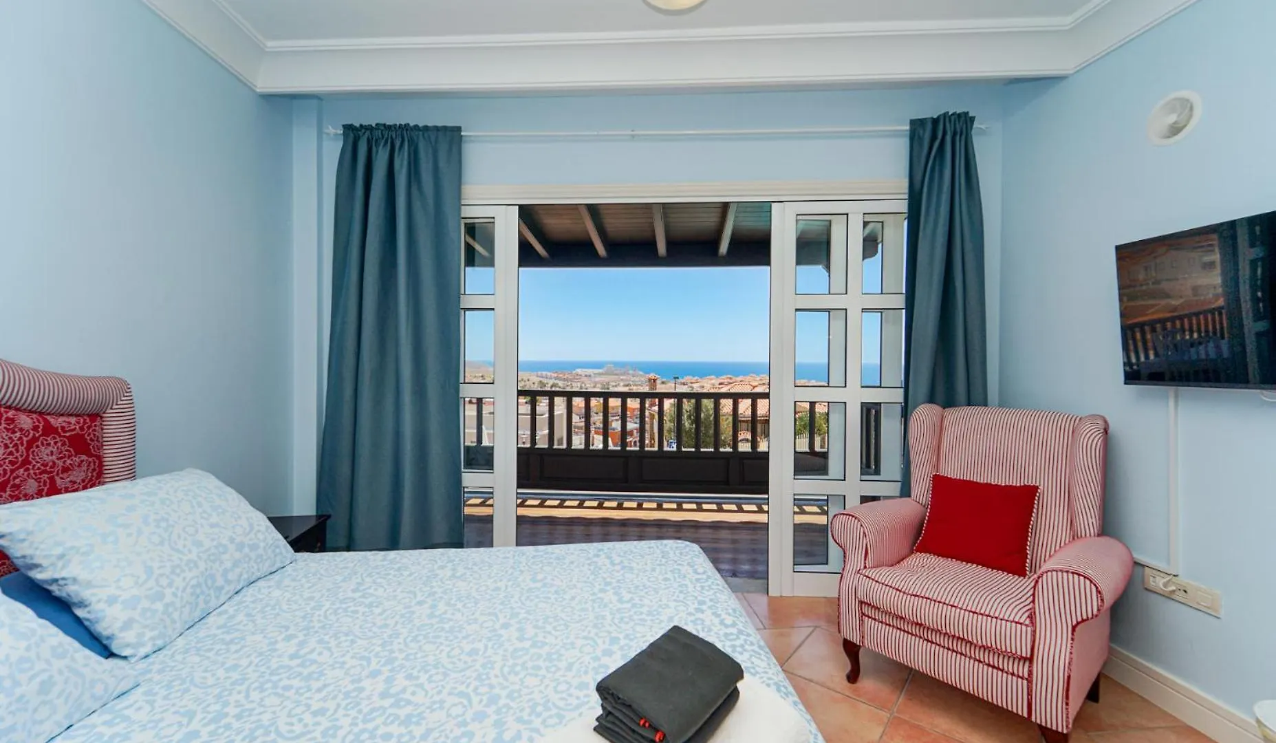 Magnificent 5-Star Very Large Luxury Villa Sea View Jacuzzi And Heated Pool Arguineguin