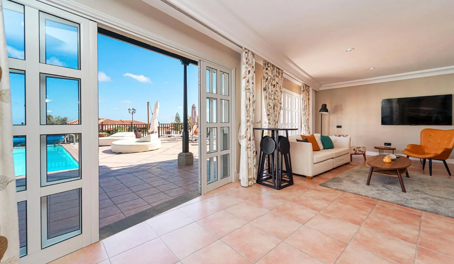 Magnificent 5-Star Very Large Luxury Villa Sea View Jacuzzi And Heated Pool Arguineguin 0*,