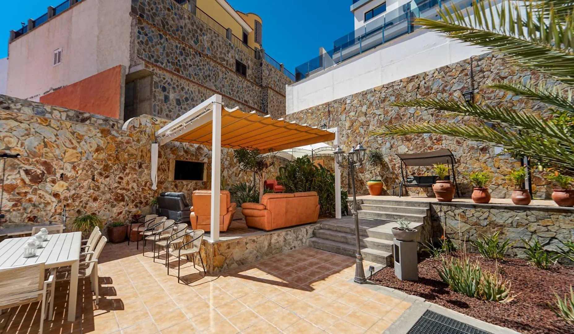 Magnificent 5-Star Very Large Luxury Villa Sea View Jacuzzi And Heated Pool Arguineguin 0*,  İspanya